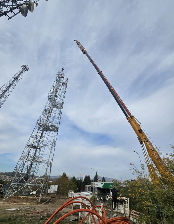 Uşak ve çevresinde 7 gün 24 saat kesintisiz hizmet vererek müşterilerimizin her zaman yanında olmayı hedefliyoruz.
